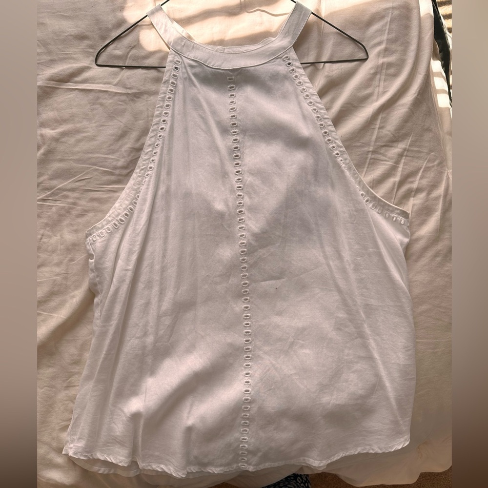 White elegant tank top perfect for summer or under a jacket!